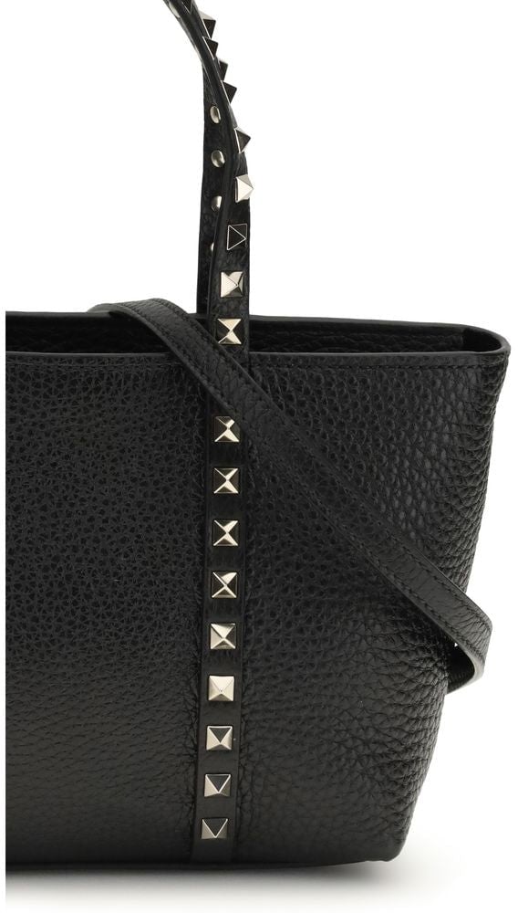 Valentino Garavani Valentino Garavani Black Calf Leather Bos Taurus Shoulder Bag Zwart