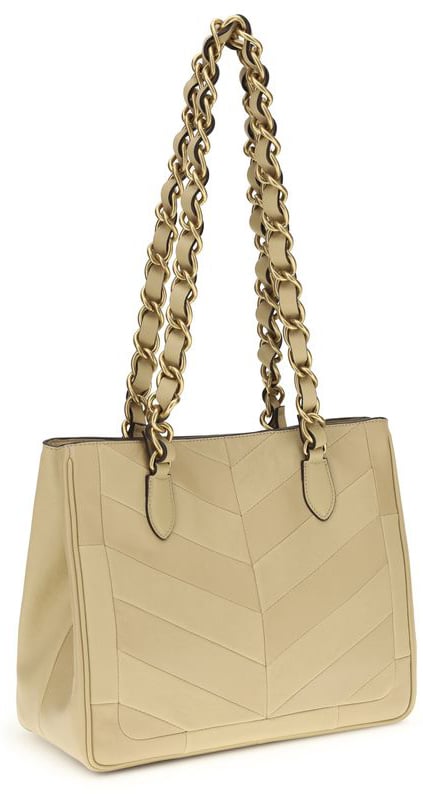Valentino Garavani Valentino Garavani Gold Napa Leather / Calf Bos Taurus Shoulder Bag Goud