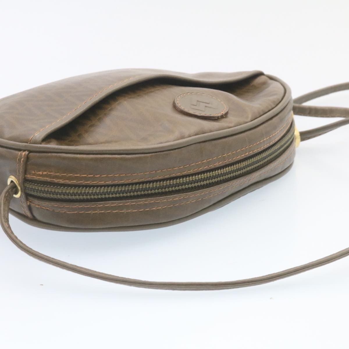 Valentino Garavani Valentino Garavani Sling bag Leather Bruin