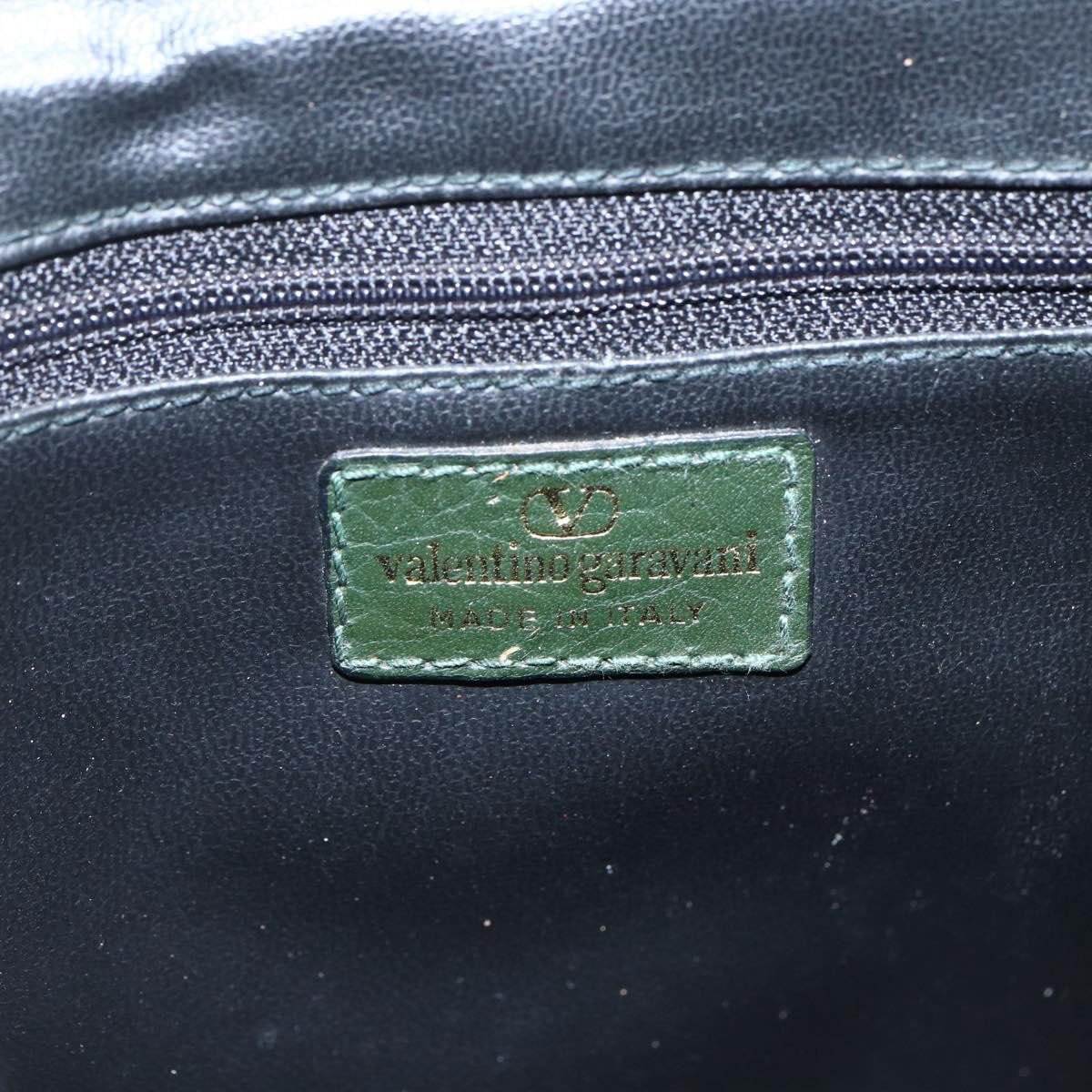 Valentino Garavani Valentino Garavani VLogo Shoulder Bag Leather Groen