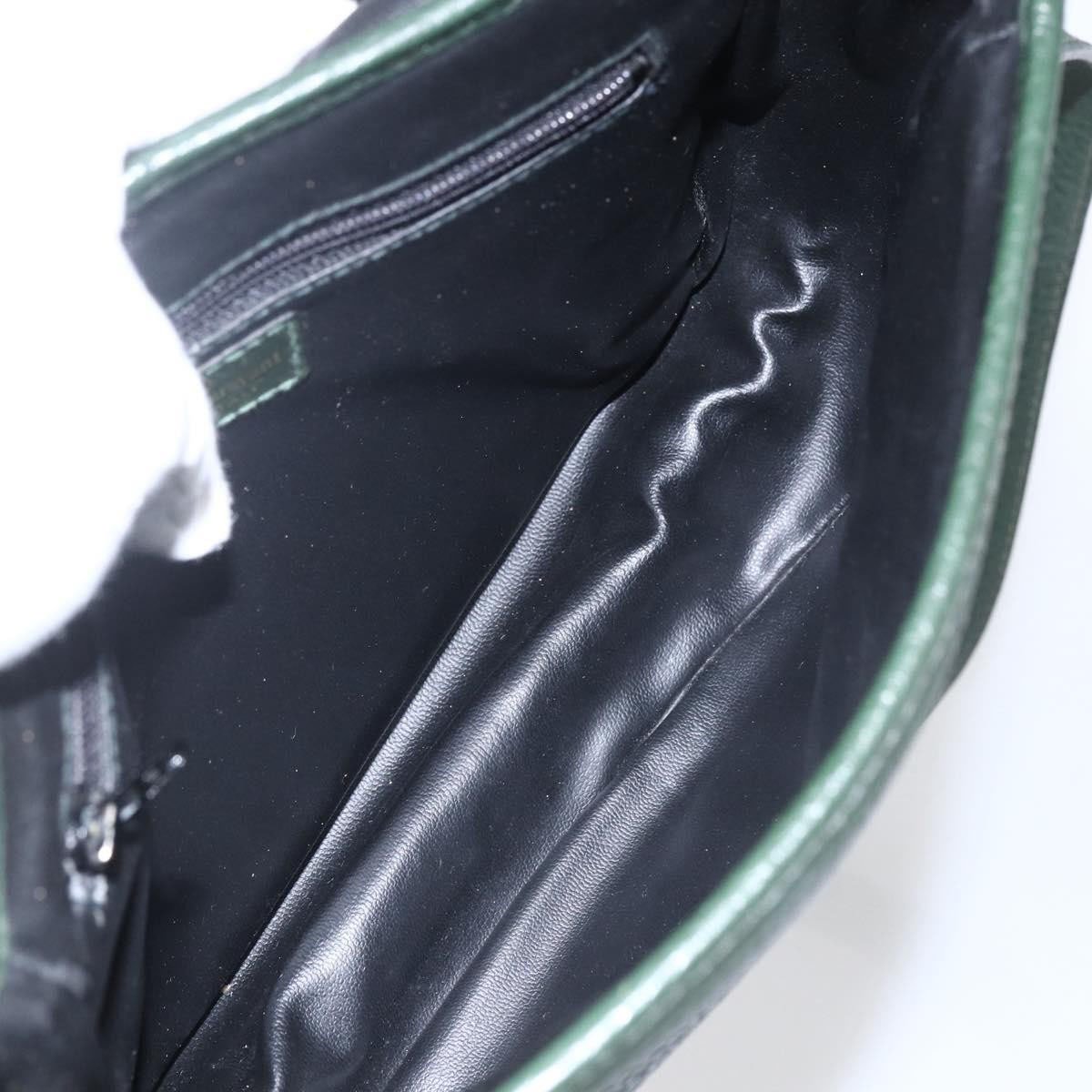 Valentino Garavani Valentino Garavani VLogo Shoulder Bag Leather Groen