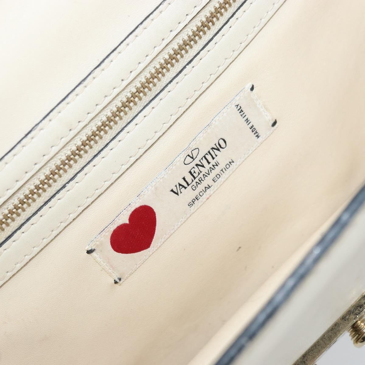 Valentino Garavani Glam Lock Leather Medium Wit