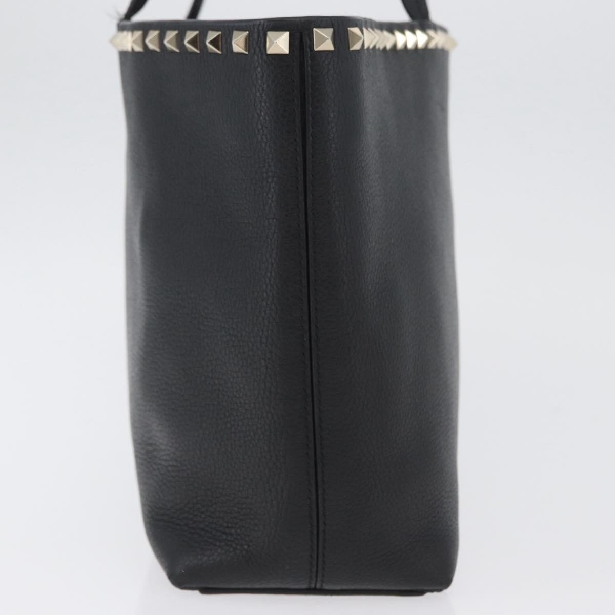 Valentino Garavani Rockstud Shopping Tote Leather Medium Zwart