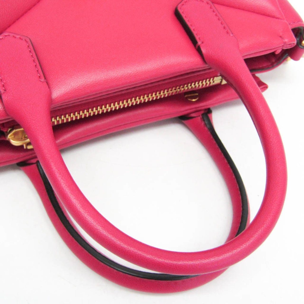 Valentino Garavani One Stud Top Handle Leather Small Roze