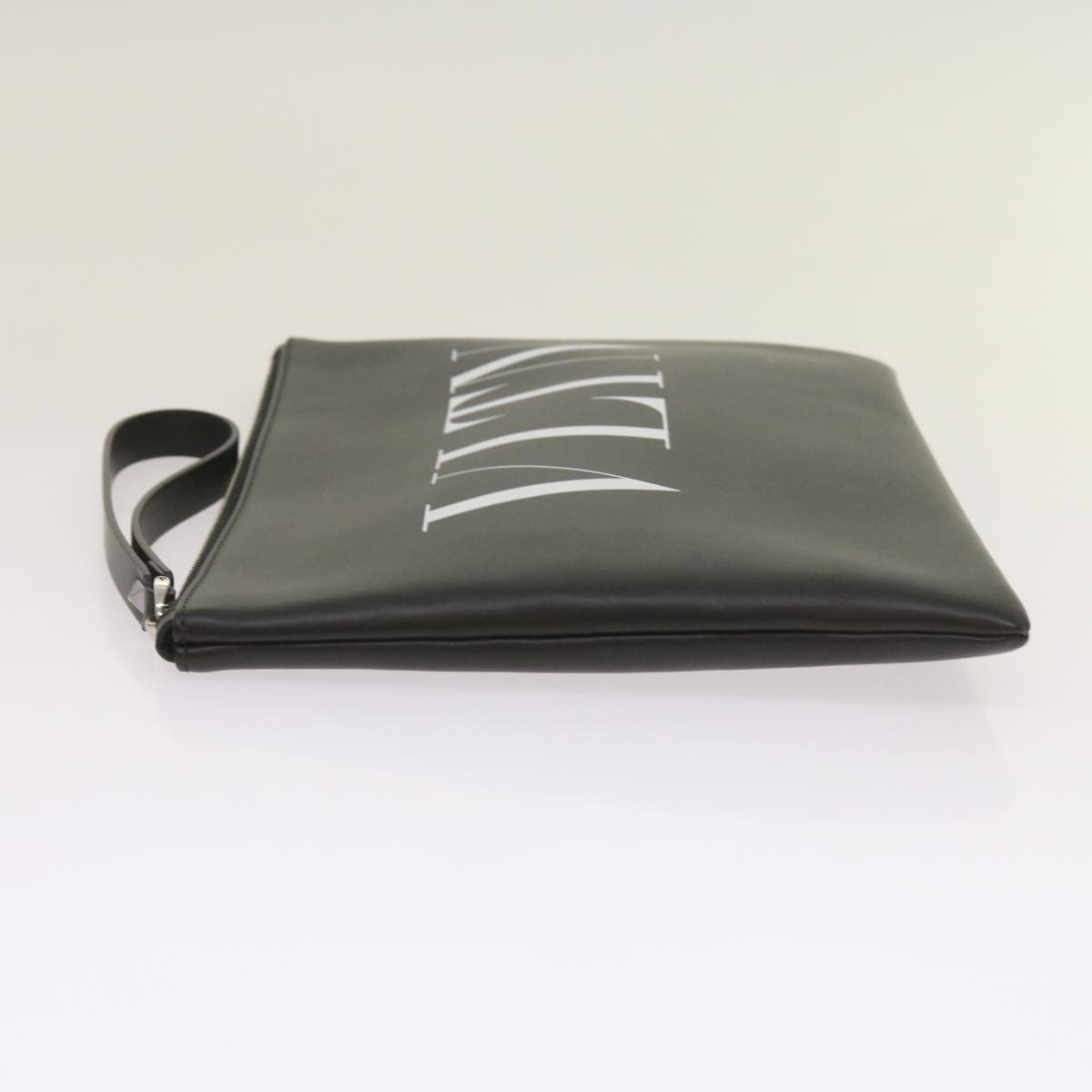 Valentino Garavani VLTN Wristlet Clutch Printed Leather Medium Zwart