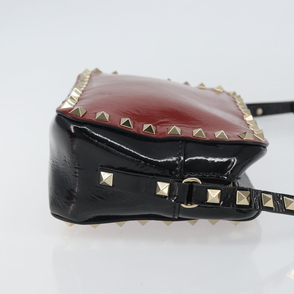 Valentino Garavani Valentino Garavani Rockstud Chain Camera Crossbody Bag Patent leather Rood