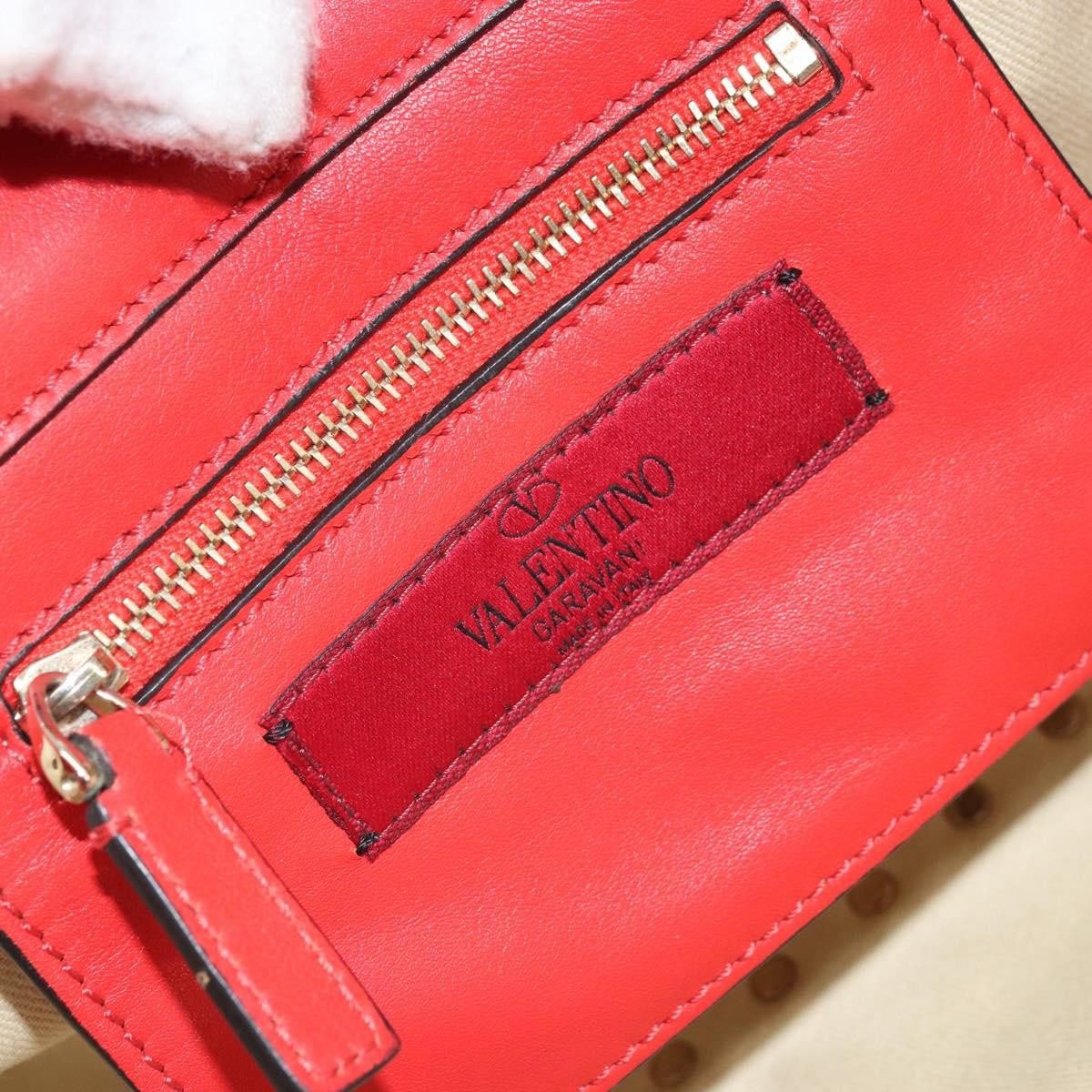 Valentino Garavani Valentino Garavani Rockstud Tote Soft Leather Mini Rood