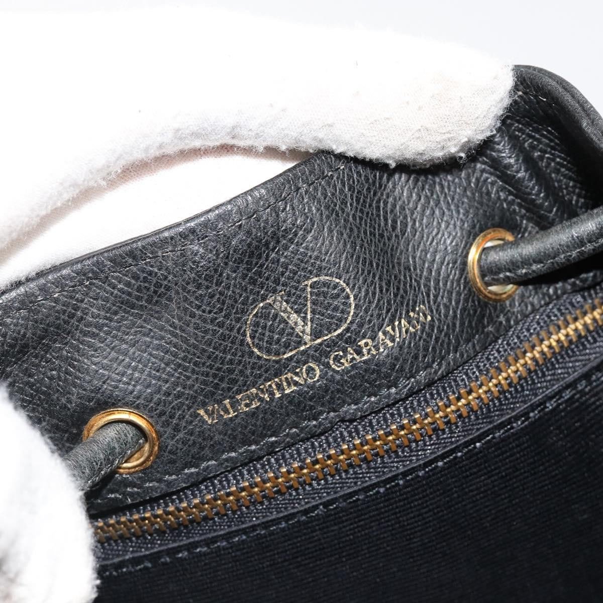Valentino Garavani Vintage shoulder bag Leather Zwart