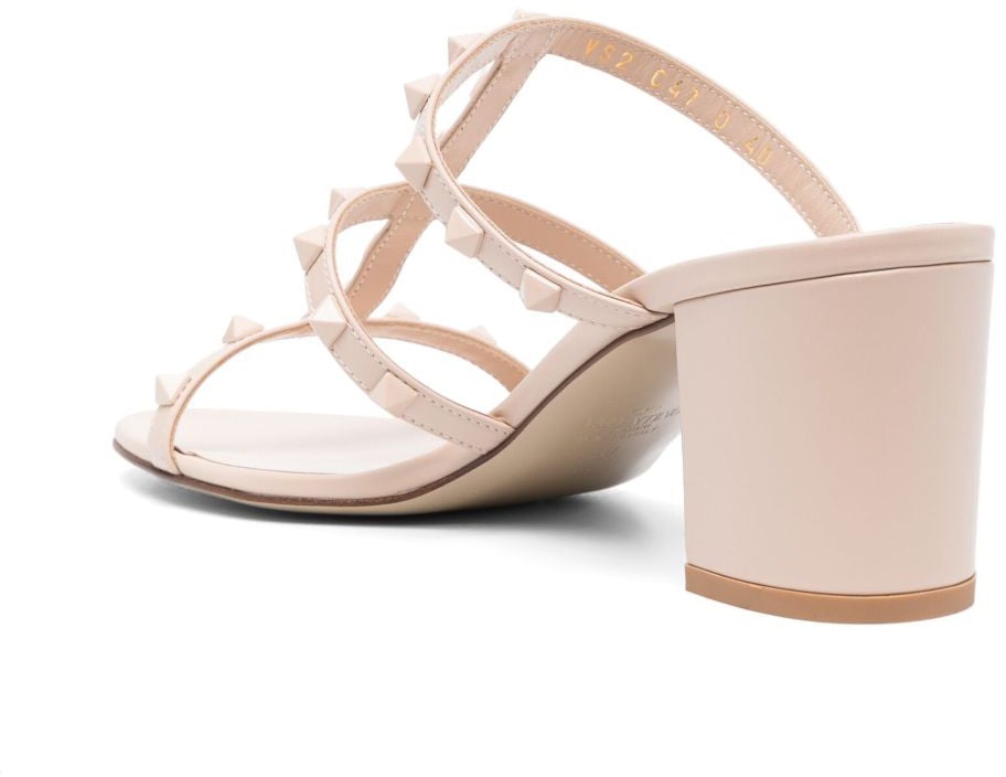 Valentino Garavani Sandals Powder Roze