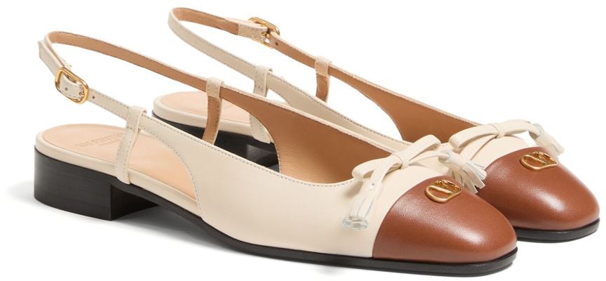 Valentino Garavani Flat Shoes White Wit