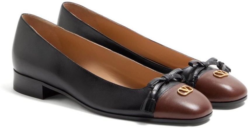 Valentino Garavani Flat Shoes Black Zwart