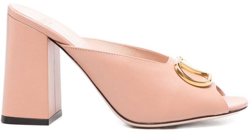 Valentino Garavani Sandals Powder Roze