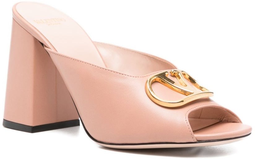 Valentino Garavani Sandals Powder Roze