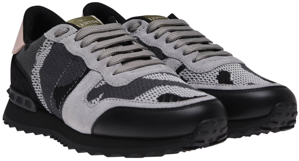Valentino Garavani Rockstud Camo Sneakers Divers