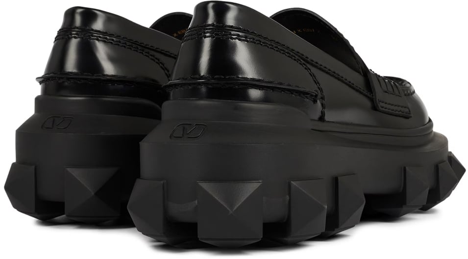 Valentino Garavani Trackstud Loafers Zwart