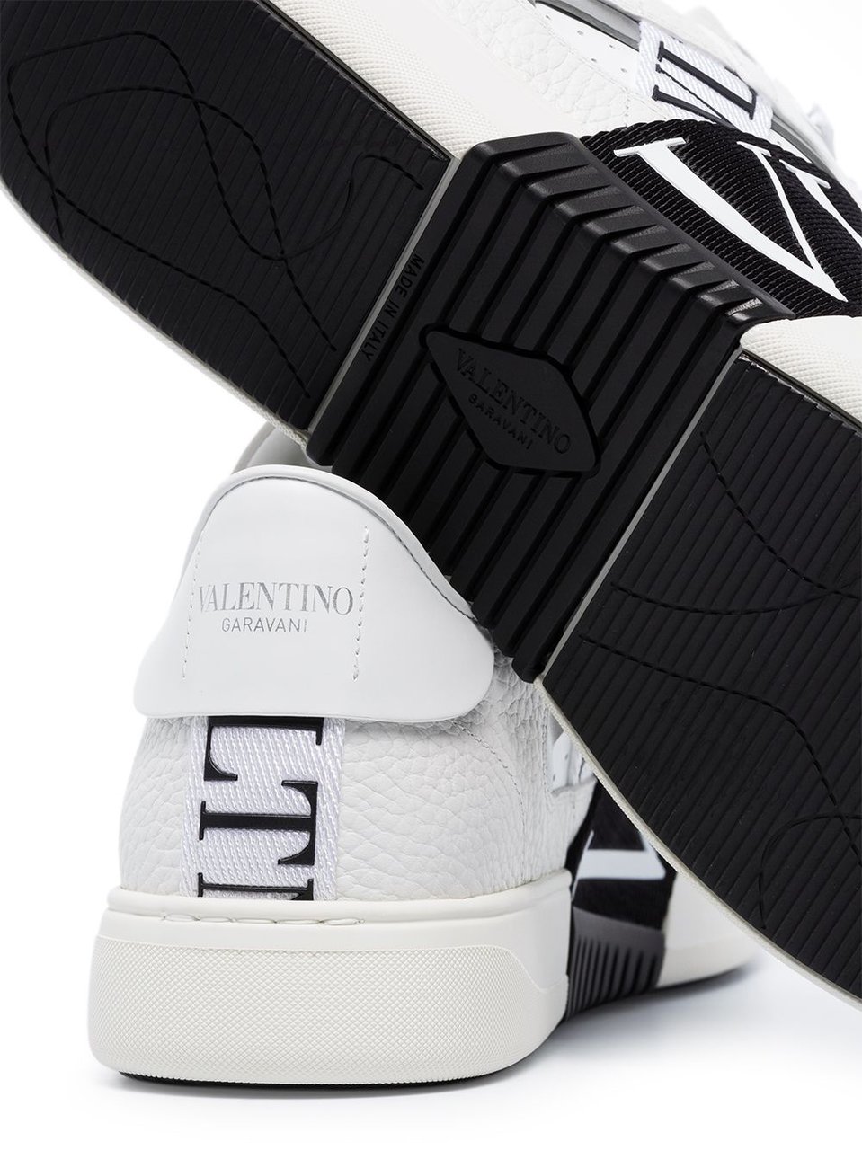 Valentino Garavani Sneakers White Wit