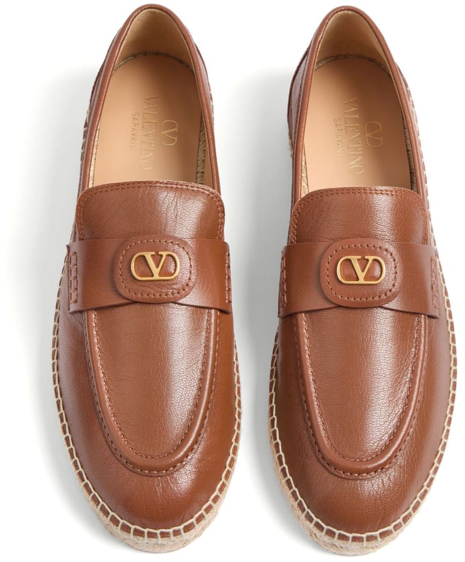 Valentino Garavani Flat Shoes Leather Brown Bruin