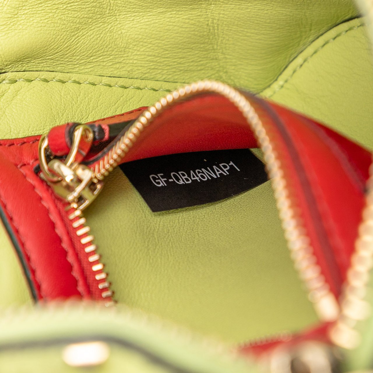 Valentino Nappa Rockstud Spike Belt Bag Groen