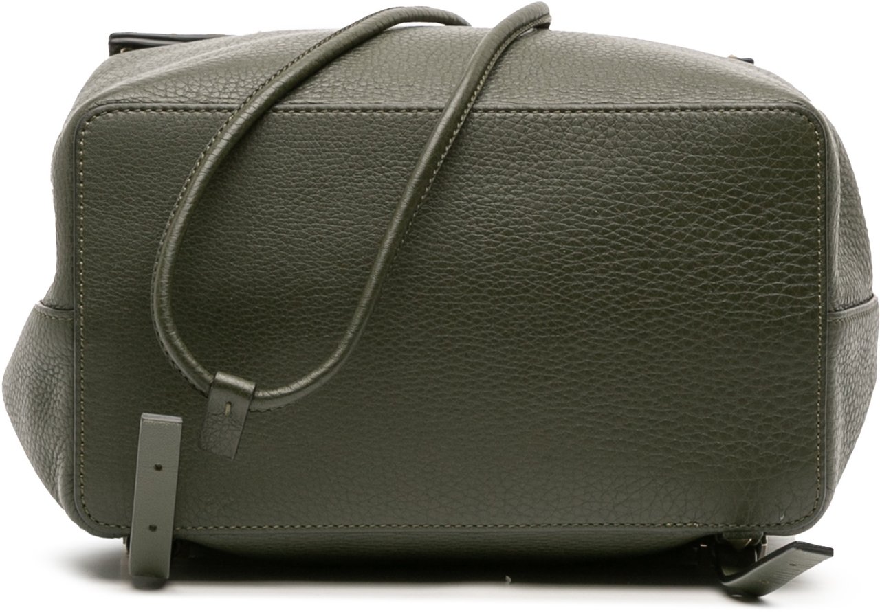 Valentino Grained Calfskin Rockstud Flap Backpack Groen