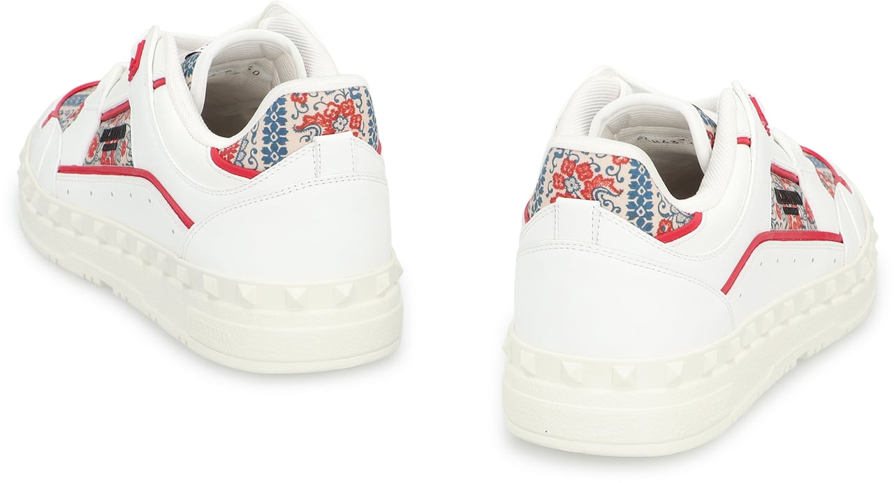 Valentino Freedots Low-top sneakers Rood