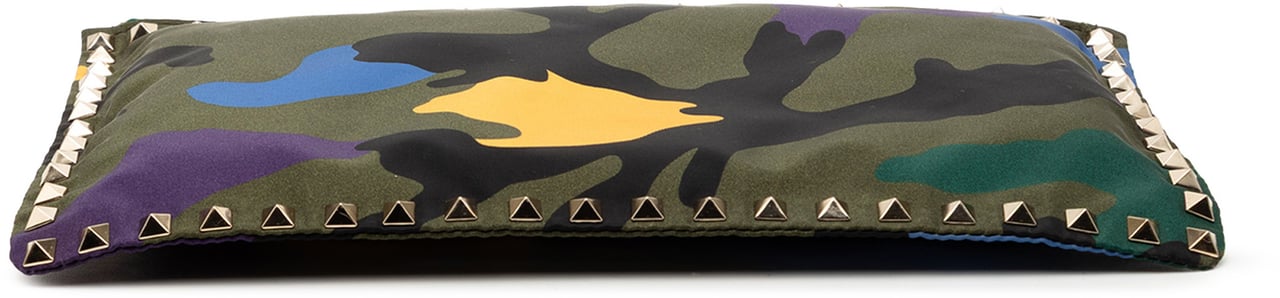 Valentino Nylon Rockstud Camouflage Zip Clutch Groen