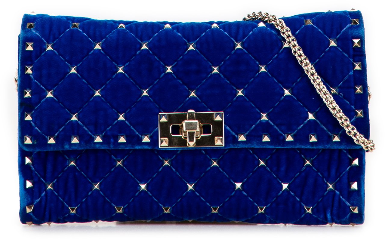Valentino Quilted Velvet Rockstud Spike Wallet on Chain Blauw