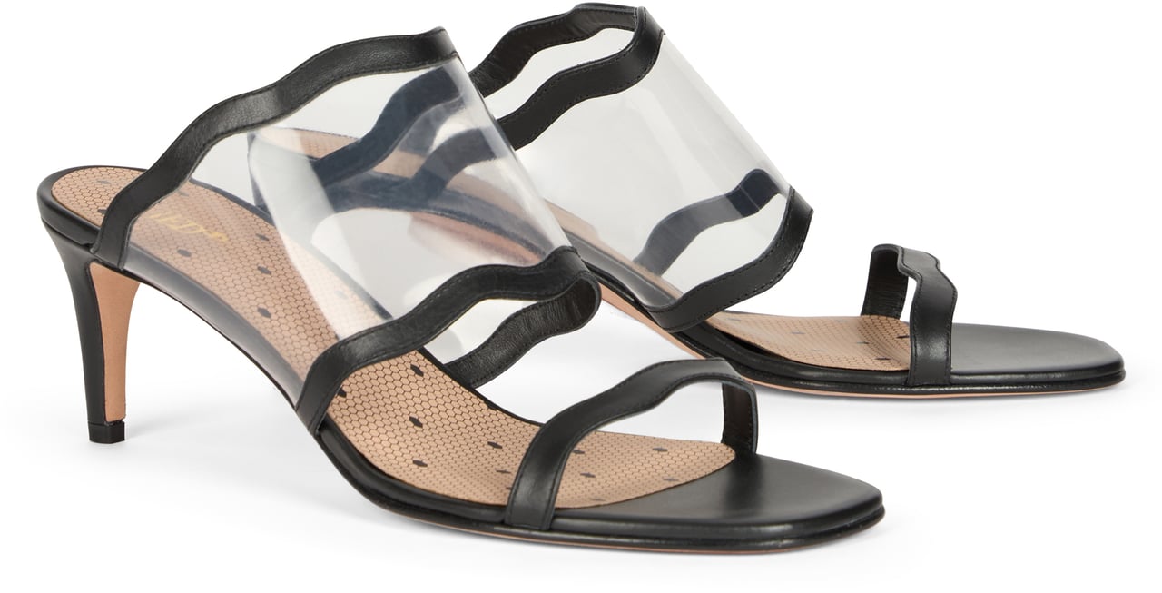 Valentino Elegant black sandal with modern and sophisticated heel Zwart