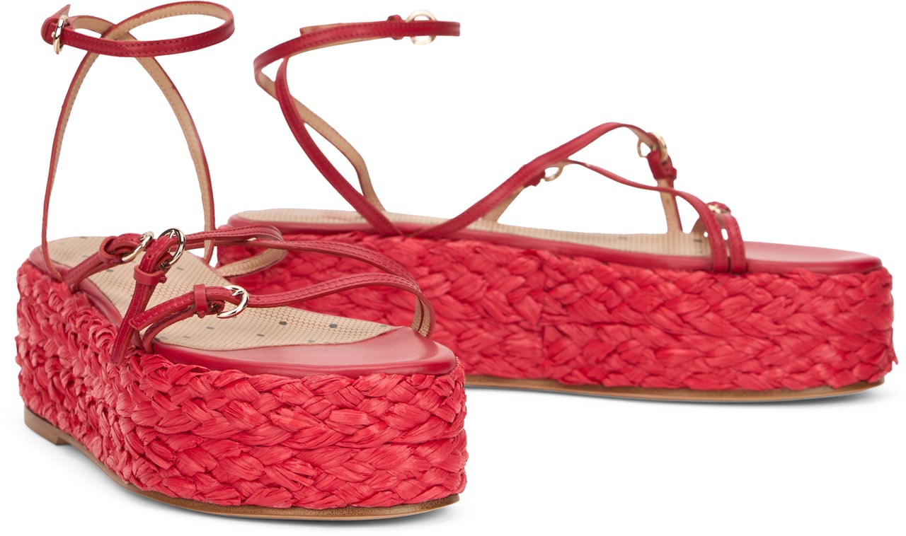 Valentino Red platform sandals with thin straps Rood