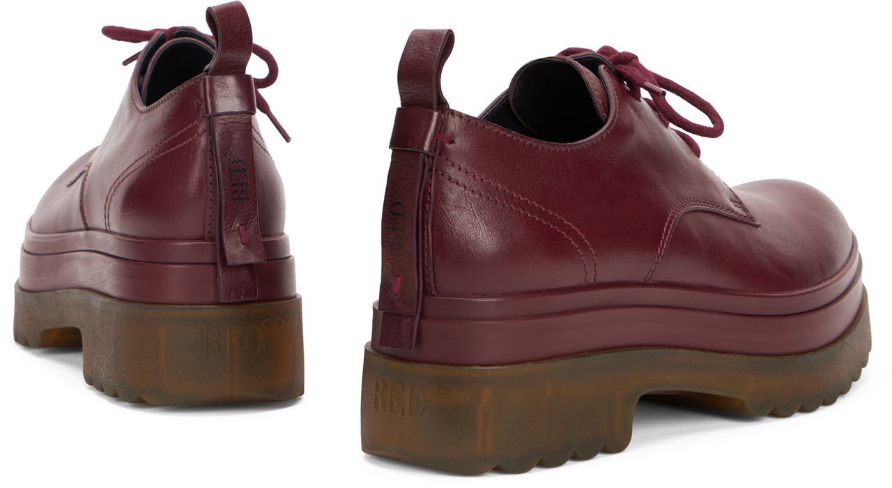 Valentino Bordeaux platform shoes with contrasting sole. Rood