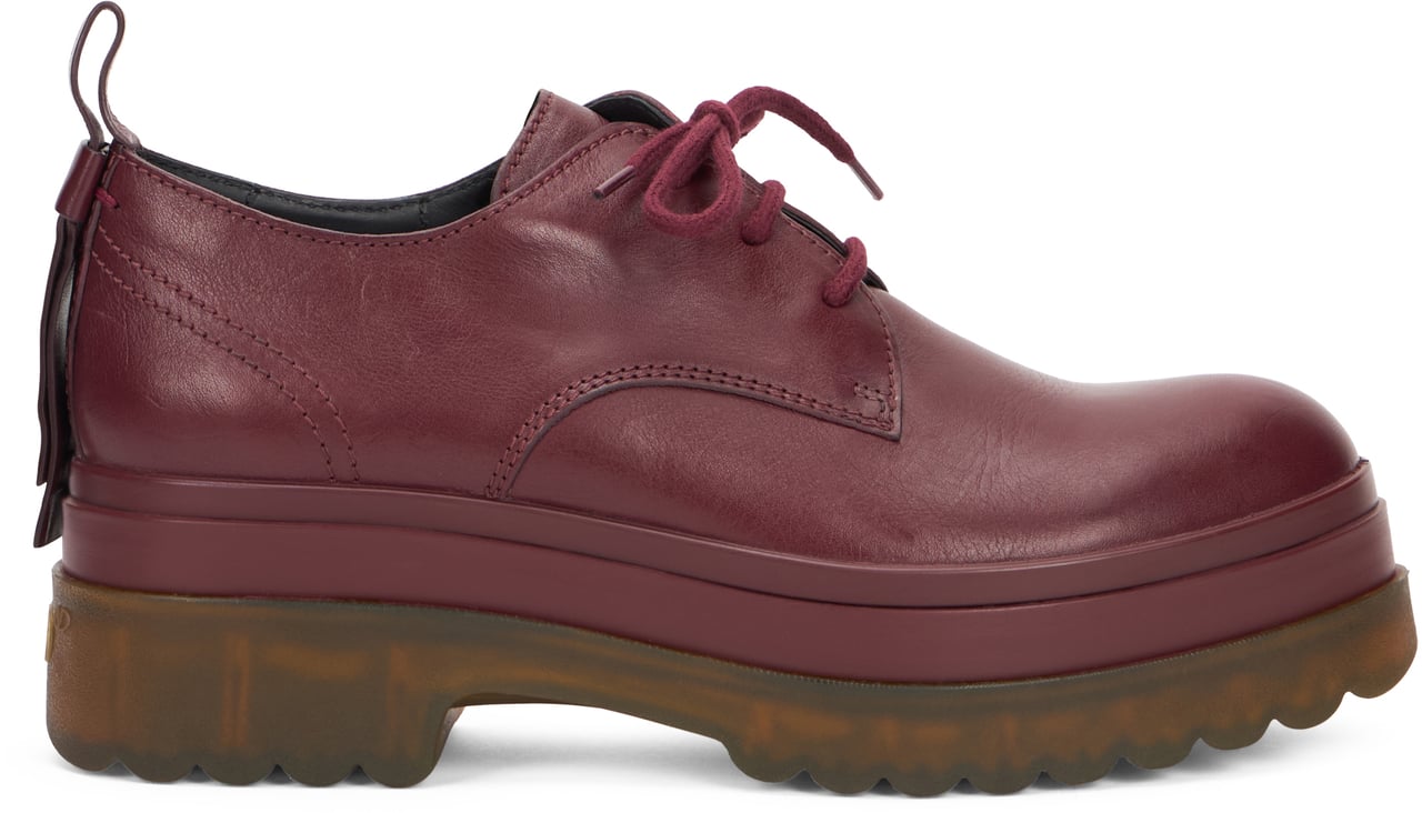 Valentino Bordeaux platform shoes with contrasting sole. Rood