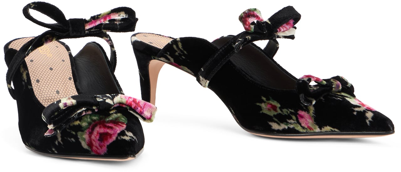 Valentino Elegant black shoes with mid heel and floral pattern. Zwart
