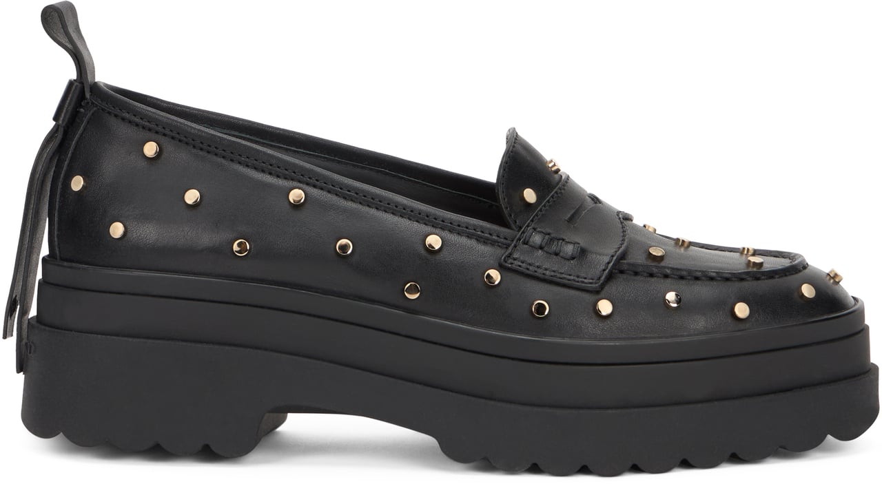 Valentino Shoe slip-on moccasin black with elegant design. Zwart
