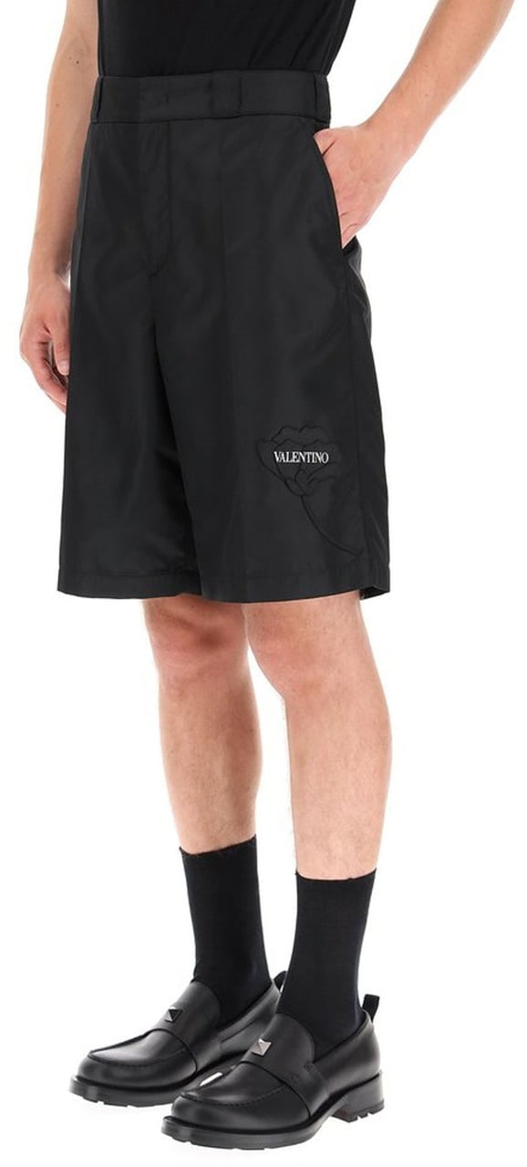 Valentino Valentino Flower Embroidery Bermuda Shorts Zwart