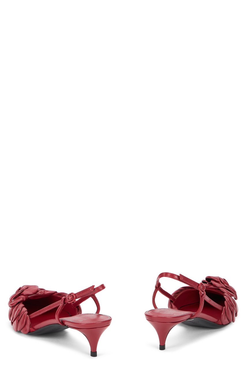 Valentino Elegant pointed slingback with heel Rood
