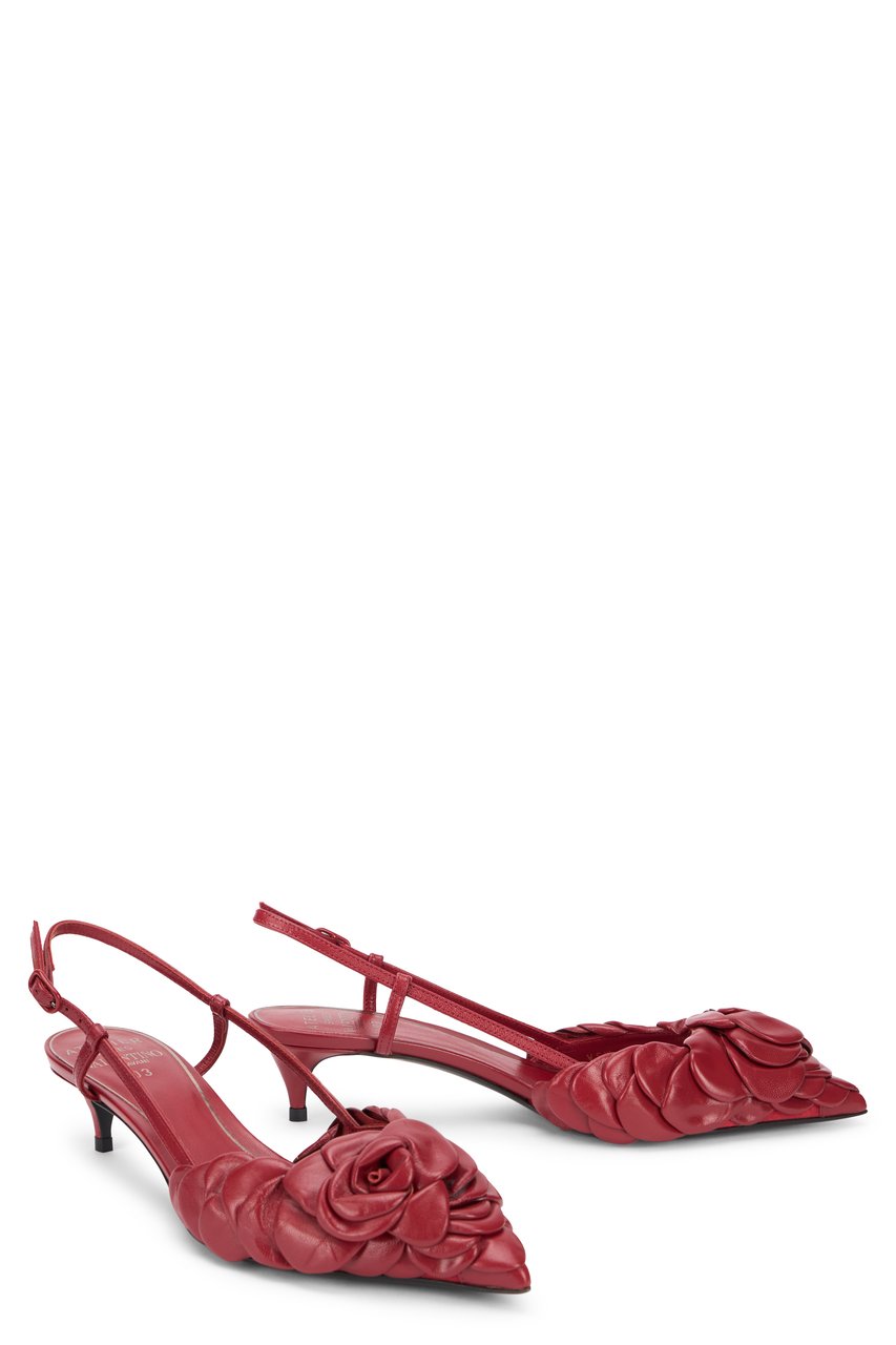 Valentino Elegant pointed slingback with heel Rood