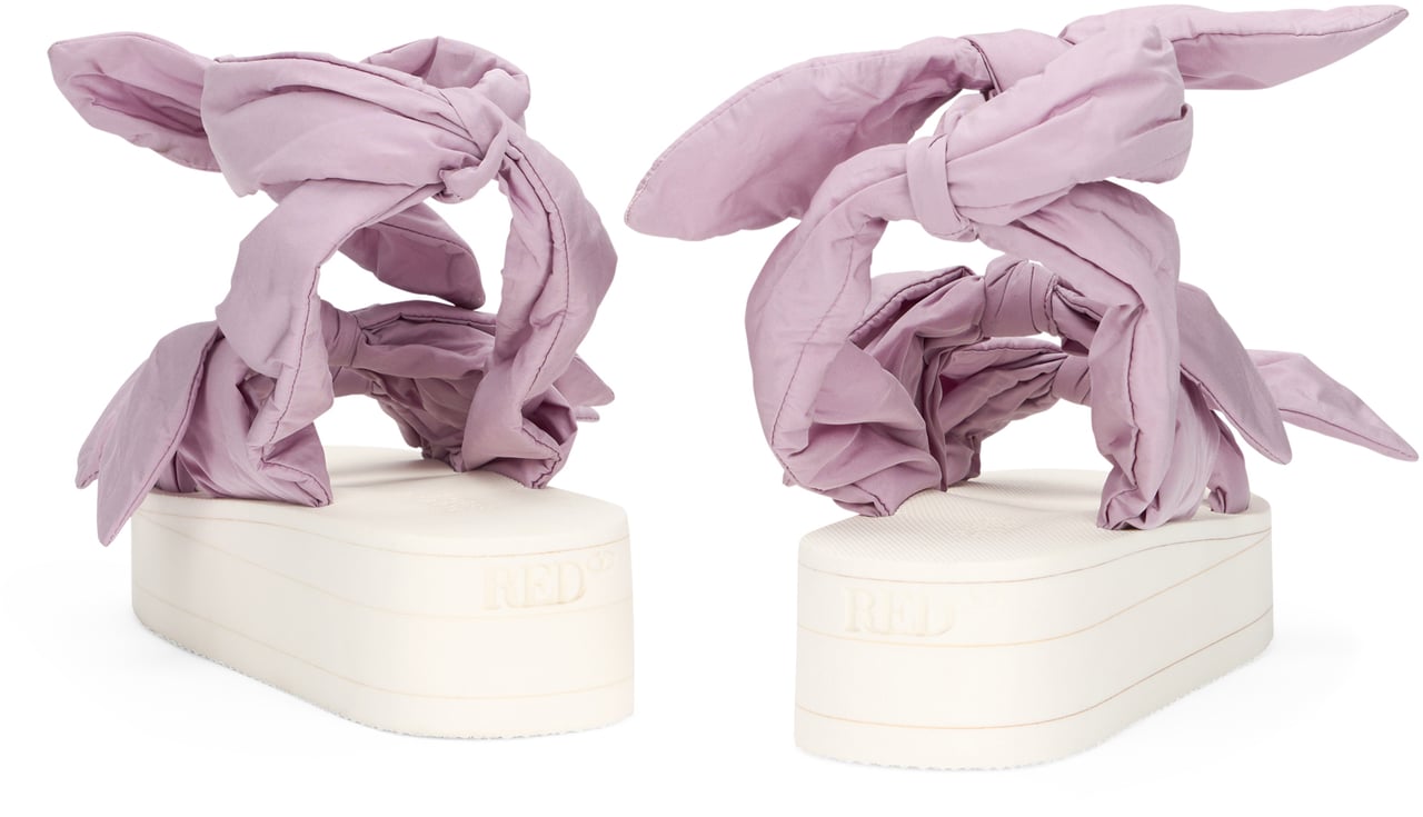 Valentino Lilac platform sandals, casual and versatile. Paars