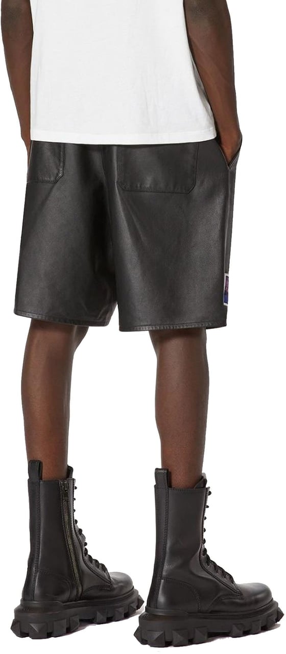 Valentino Valentino Leather Shorts Zwart
