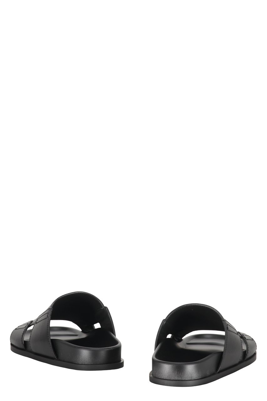 Valentino Leather slides with logo Zwart