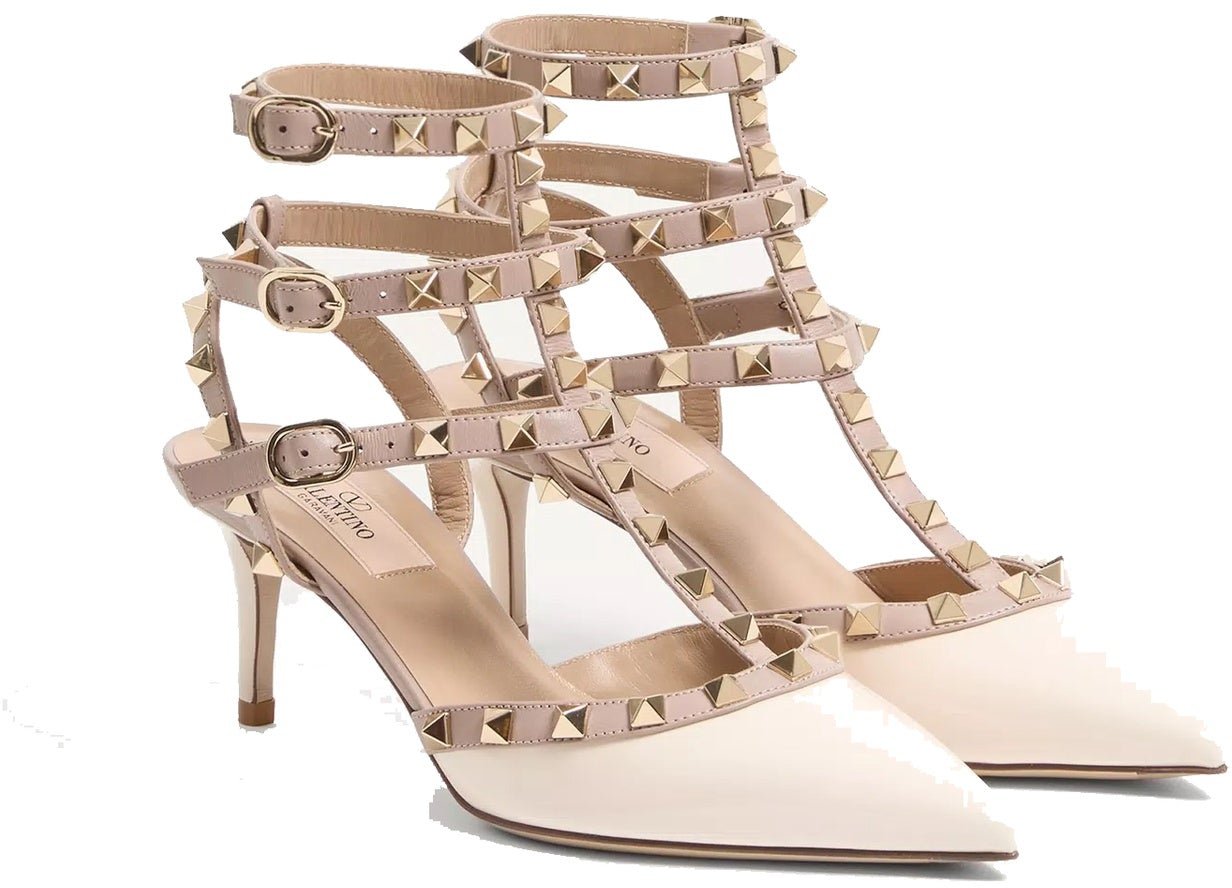 Valentino Garavani Rockstud Pumps Beige