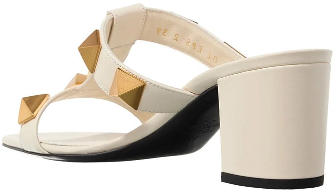 Valentino Valentino Garavani Roman Stud Leather Sandals Wit