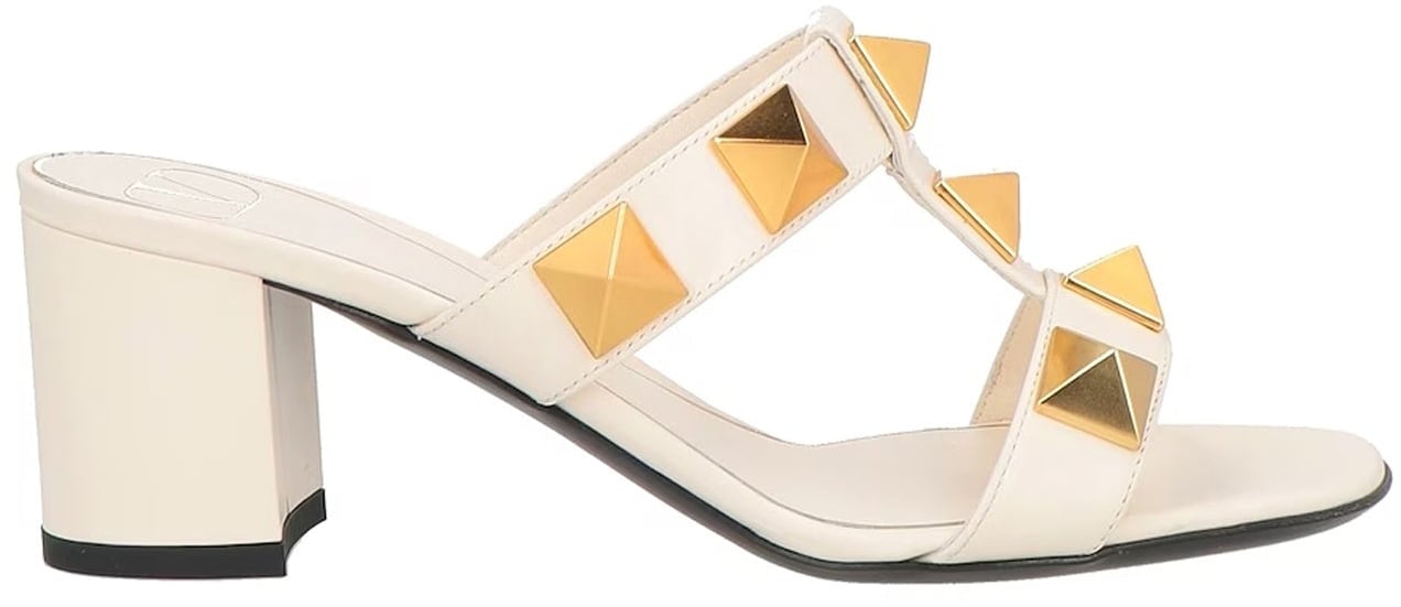 Valentino Valentino Garavani Roman Stud Leather Sandals Wit