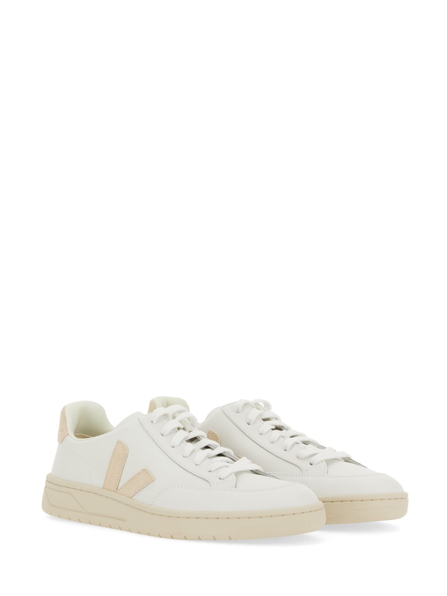 Veja SNEAKER V-12 Wit