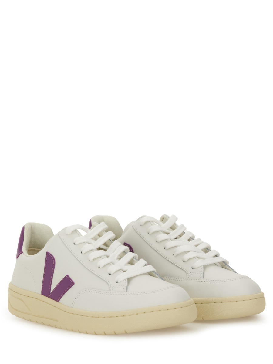 Veja SNEAKER "V-12" Wit