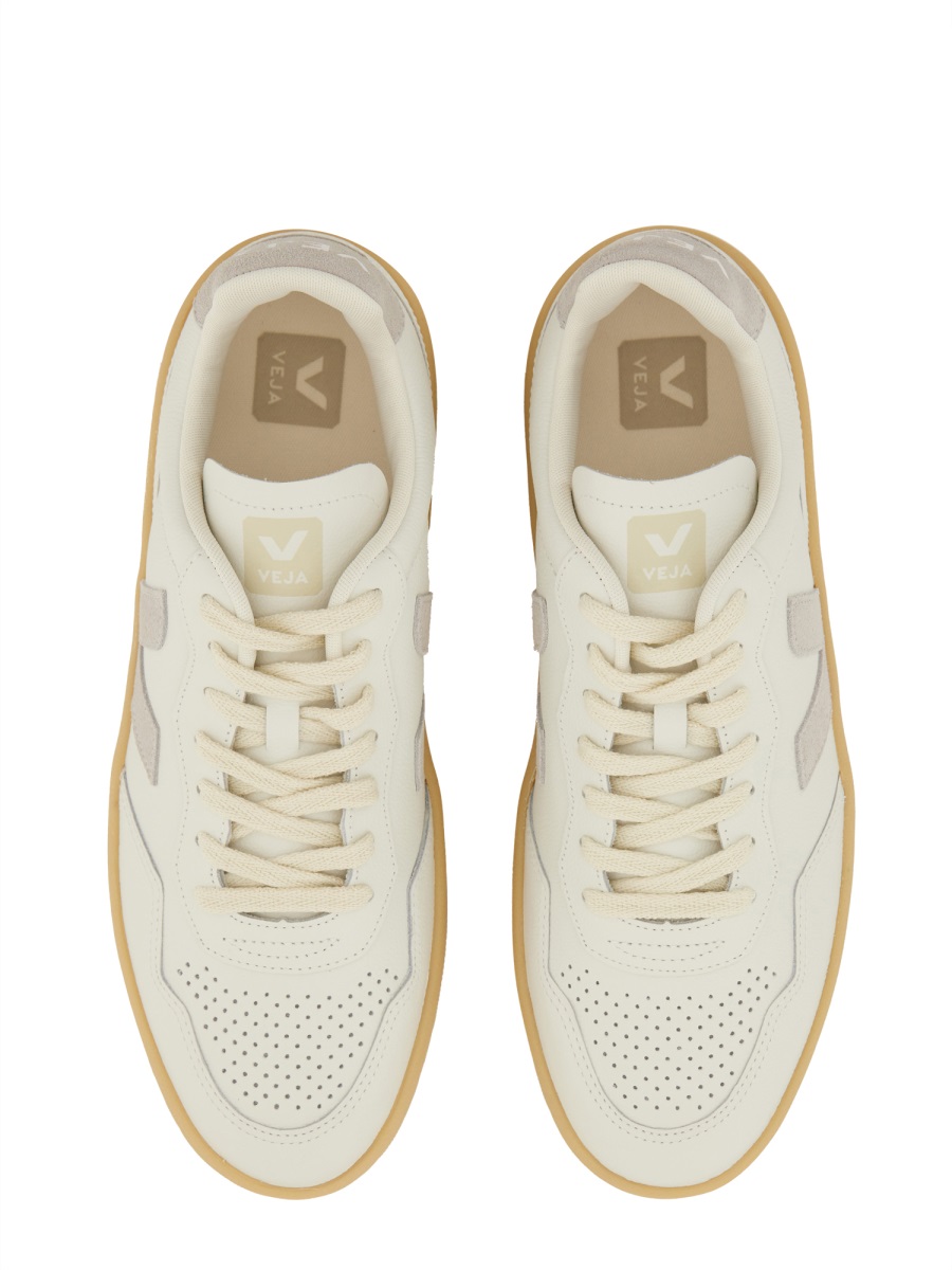 Veja SNEAKER "V-90" Wit