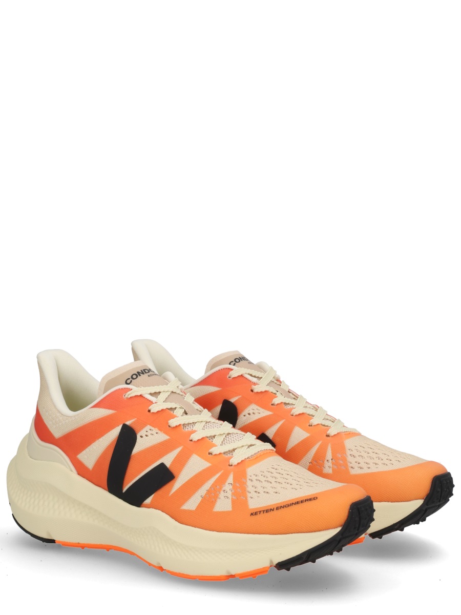 Veja Gradient Orange Sneakers with Bold Black Logo Oranje
