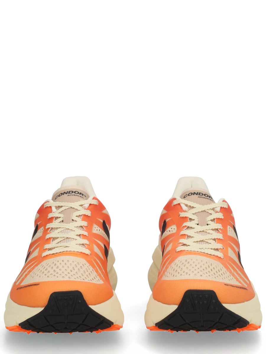 Veja Gradient Orange Sneakers with Bold Black Logo Oranje