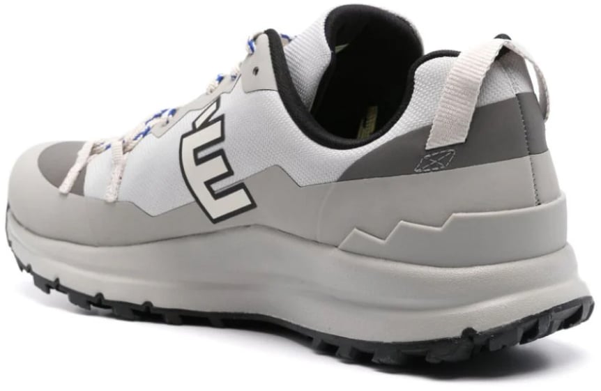 Veja X Études Shark Fitz Roy Trek-shell Sneakers Grijs