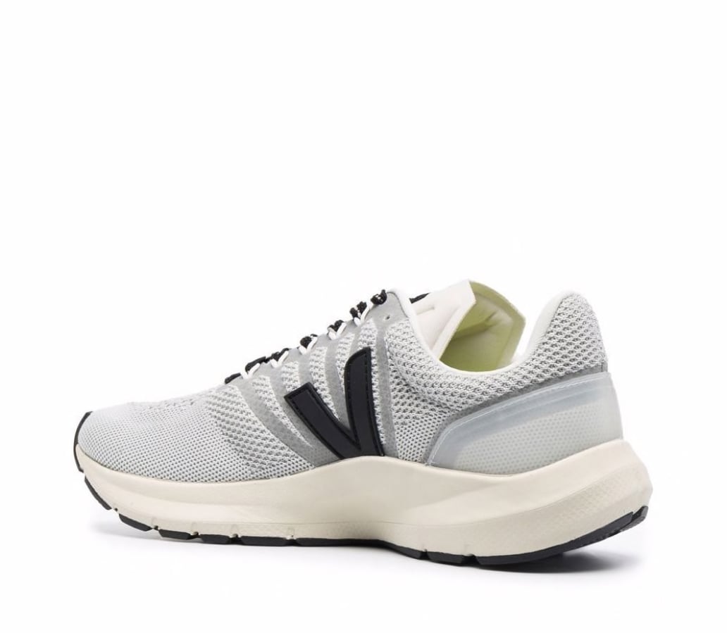 Veja Marlin V-knit Sneakers Grijs