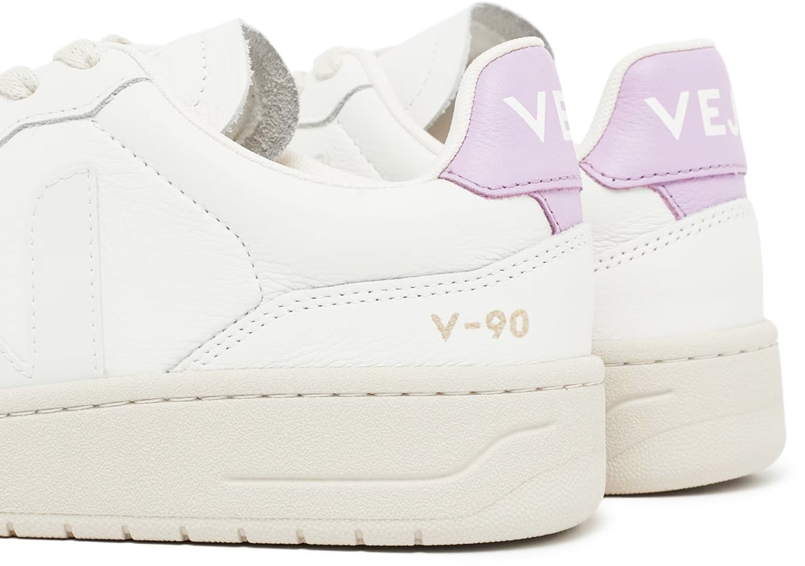 Veja V-90 O.t. Leather Sneakers Wit