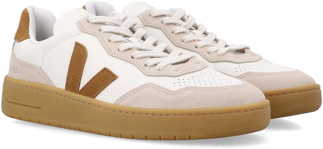 Veja V-90 Purecamelalmondnatural Bruin